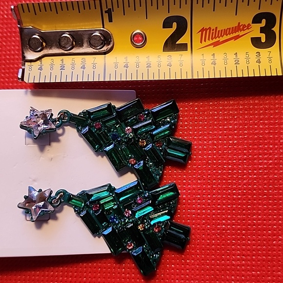 Green Christmas Tree Earrings - Picture 3 of 3
